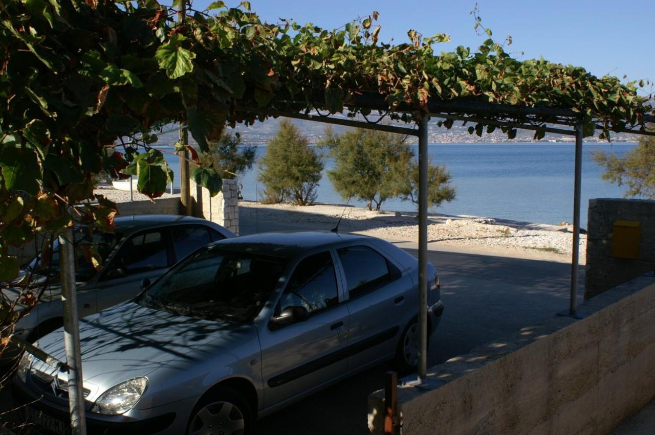 Apartments By The Sea Slatine, Ciovo - 1128 Esterno foto
